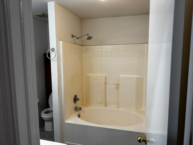 2836 Saint Johns Avenue, Lancaster, TX 75146