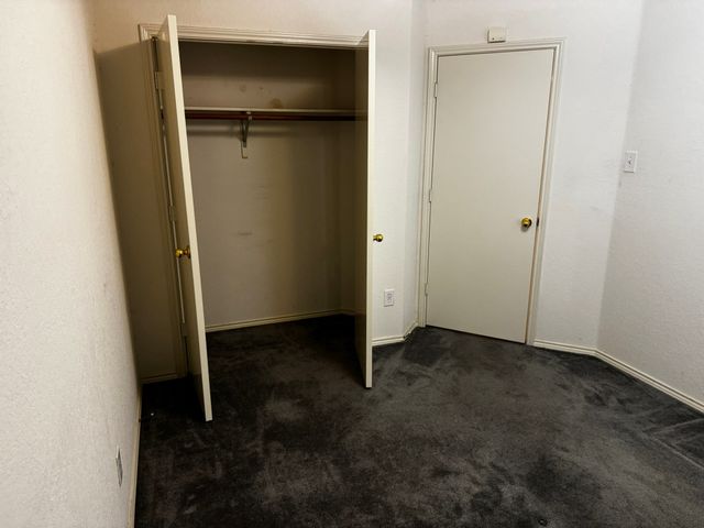 2836 Saint Johns Avenue, Lancaster, TX 75146