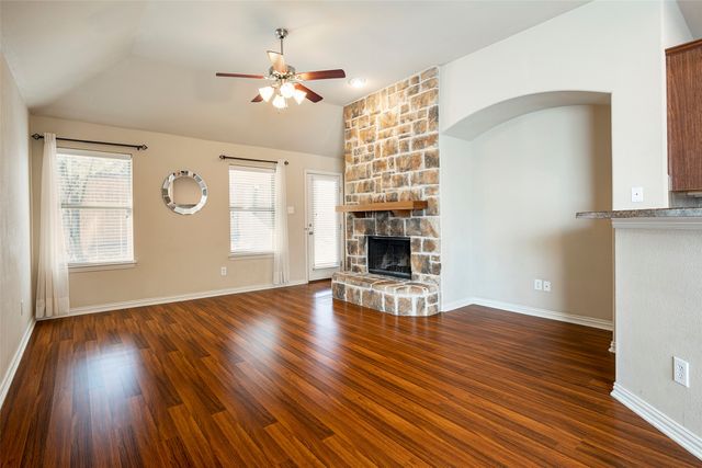 436 Northbrook Avenue, Oak Point, TX 75068