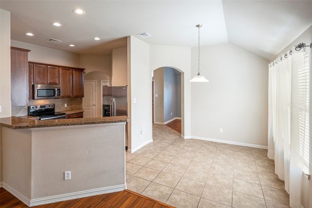 436 Northbrook Avenue, Oak Point, TX 75068