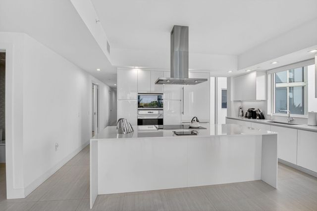 20155 Boca West Drive B401, Boca Raton, FL 33434