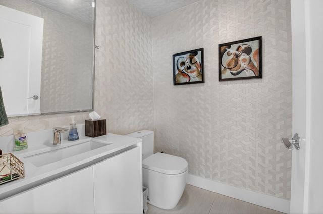 20155 Boca West Drive B401, Boca Raton, FL 33434