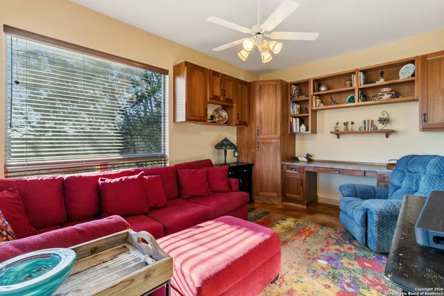 9623 Requa, Helotes, TX 78023