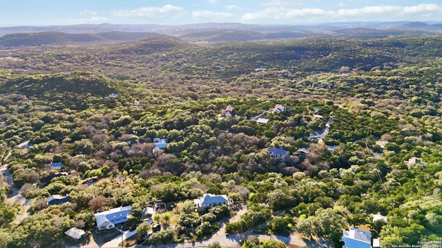 9623 Requa, Helotes, TX 78023