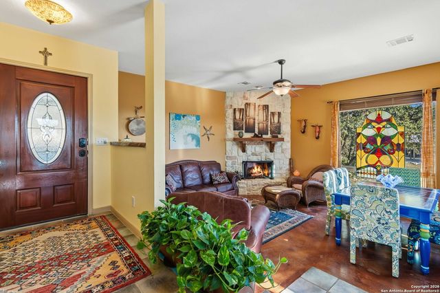 9623 Requa, Helotes, TX 78023