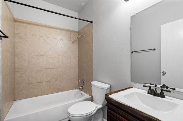 3601 Jewel Street, Sachse, TX 75048