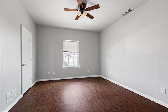 3601 Jewel Street, Sachse, TX 75048