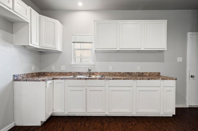 3601 Jewel Street, Sachse, TX 75048