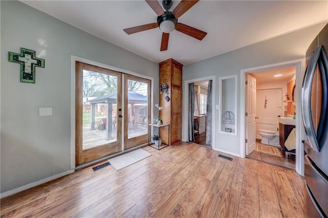 513 S Water Street, Olathe, KS 66061