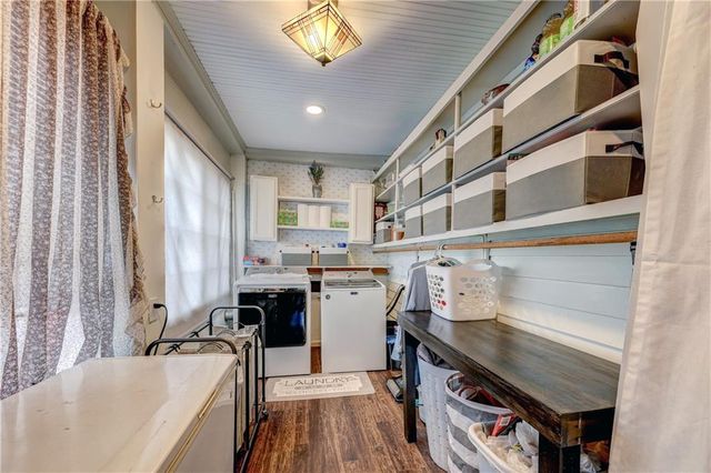 513 S Water Street, Olathe, KS 66061