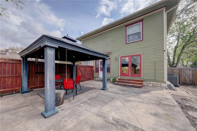 513 S Water Street, Olathe, KS 66061
