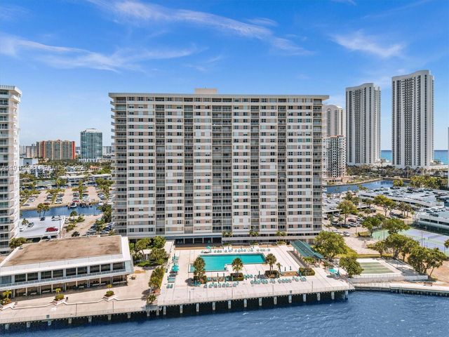 300 Bayview Drive 902, Sunny Isles Beach, FL 33160