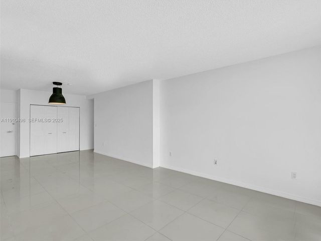 300 Bayview Drive 902, Sunny Isles Beach, FL 33160