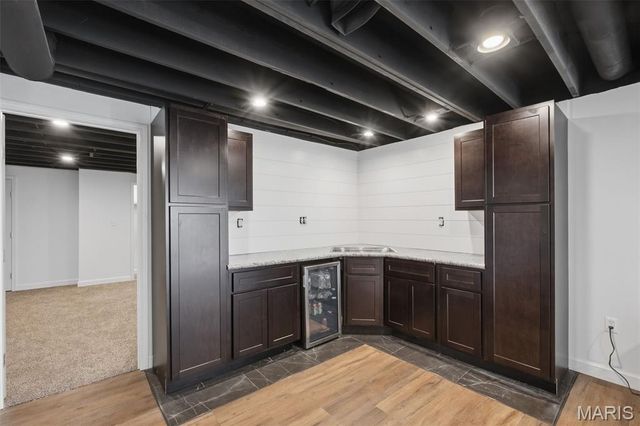 512 Hickory Knoll Drive, Troy, MO 63379