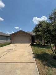 1005 Woodward CT, Jarrell, TX 76537