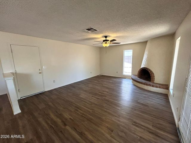 3226 N SYCAMORE Place, Chandler, AZ 85224