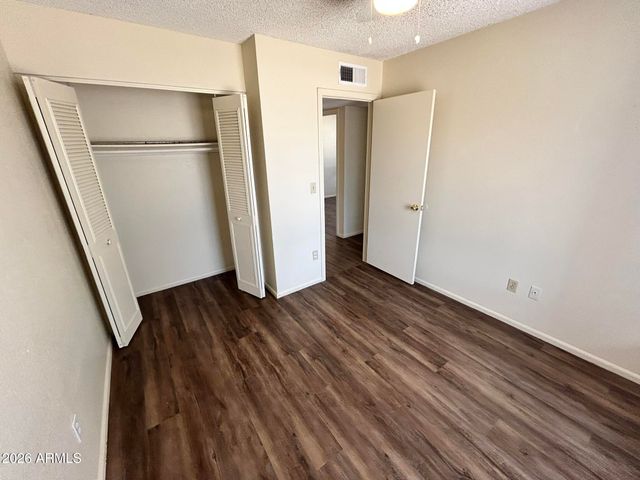 3226 N SYCAMORE Place, Chandler, AZ 85224