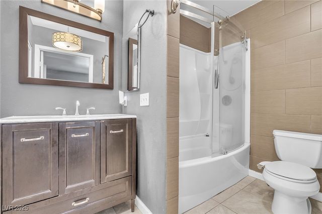 4893 South Torrey Pines Drive 202, Las Vegas, NV 89103