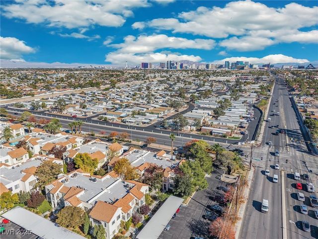 4893 South Torrey Pines Drive 202, Las Vegas, NV 89103