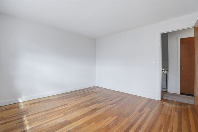 6 Pine Knoll Road, Franklin, MA 02038