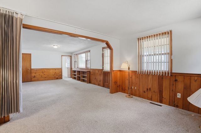 6 Pine Knoll Road, Franklin, MA 02038