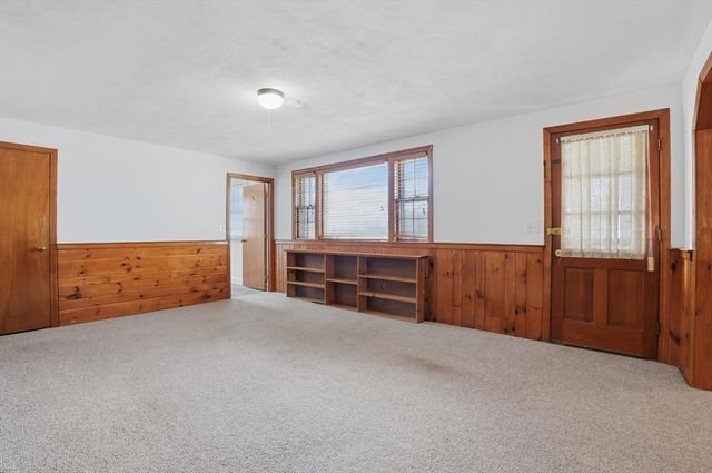 6 Pine Knoll Road, Franklin, MA 02038