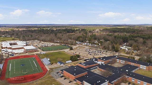 6 Pine Knoll Road, Franklin, MA 02038