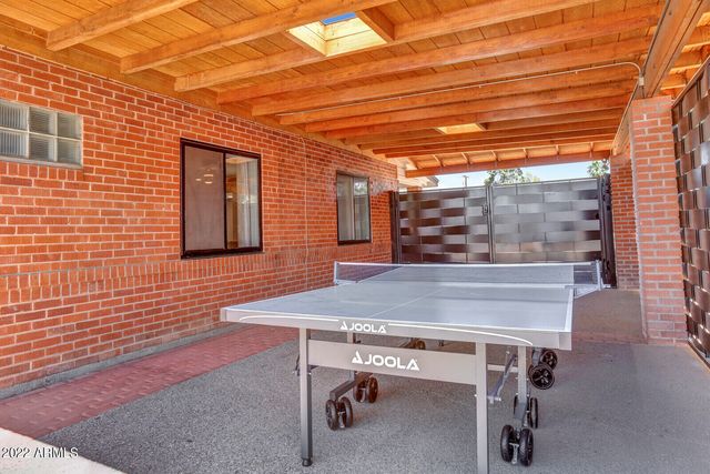 2235 E HEATHERBRAE Drive, Phoenix, AZ 85016