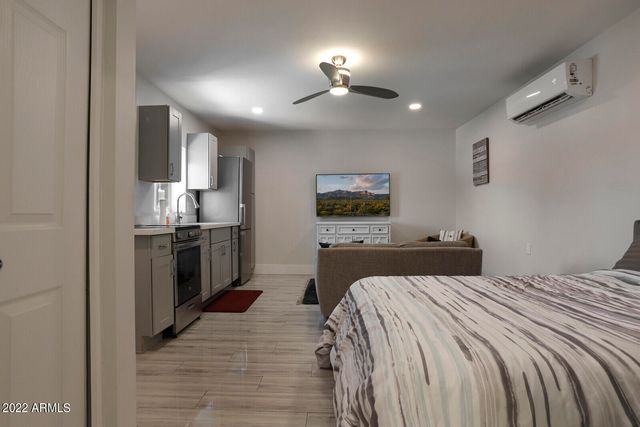 2235 E HEATHERBRAE Drive, Phoenix, AZ 85016