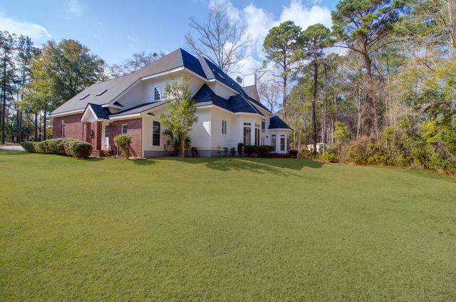 133 Wintergreen Road, Walterboro, SC 29488
