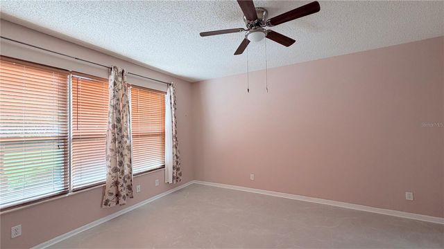 4712 MAPLETREE LOOP, Wesley Chapel, FL 33544