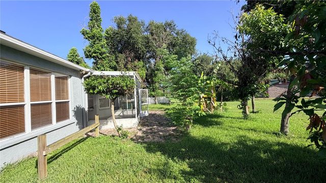 4712 MAPLETREE LOOP, Wesley Chapel, FL 33544