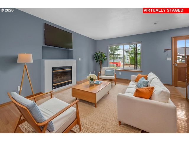 6022 Se CARLTON St, Portland, OR 97206