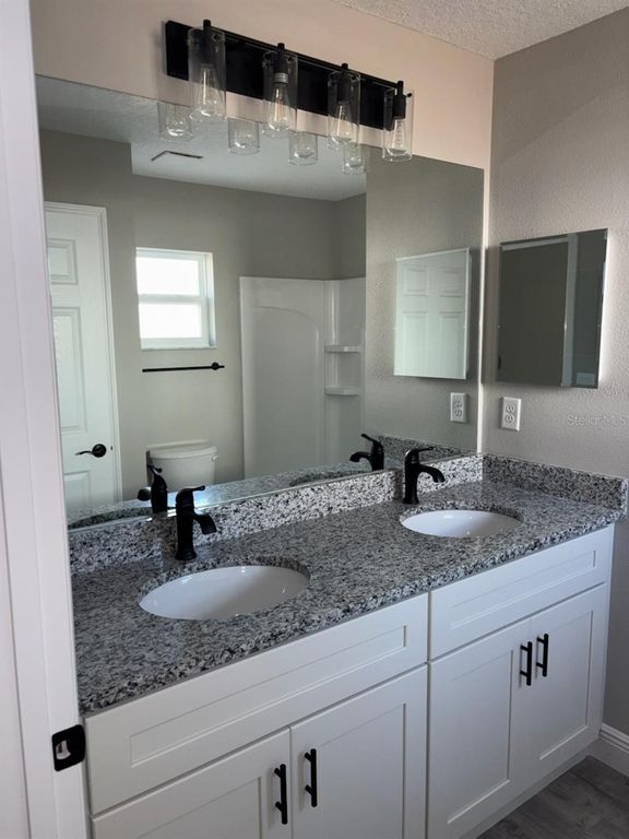 Image 19 of property listing at 2796 W PARAGON LANE, Dunnellon, FL 34433