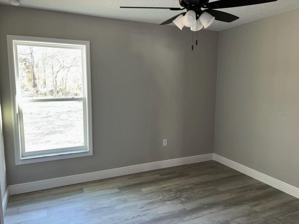 Image 25 of property listing at 2796 W PARAGON LANE, Dunnellon, FL 34433