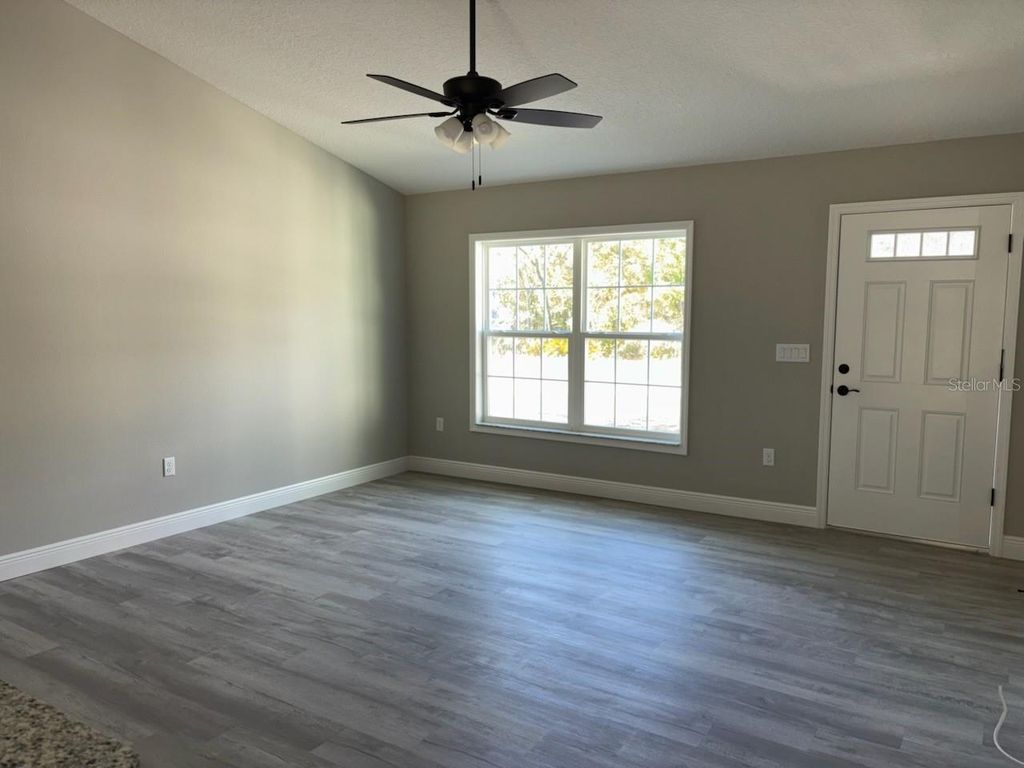 Image 8 of property listing at 2796 W PARAGON LANE, Dunnellon, FL 34433