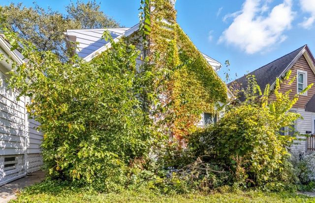 4644 N 38th STREET, Milwaukee, WI 53209