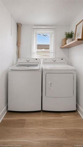 20510 Broadacres Street, Clinton Township, MI 48035