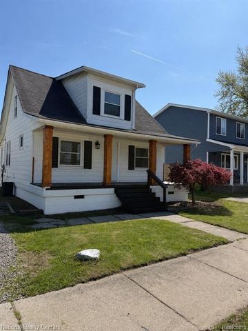 20510 Broadacres Street, Clinton Township, MI 48035