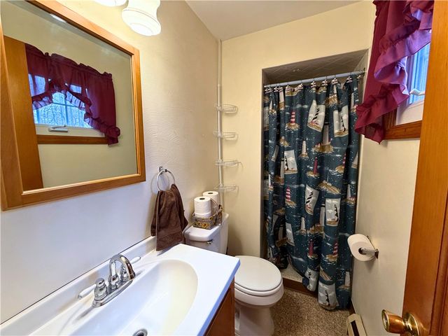 347 McClelland Road, Findley Twp, PA 16137