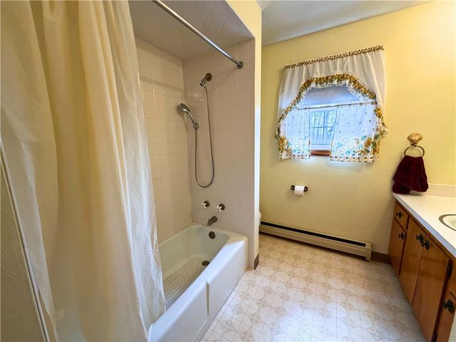 347 McClelland Road, Findley Twp, PA 16137