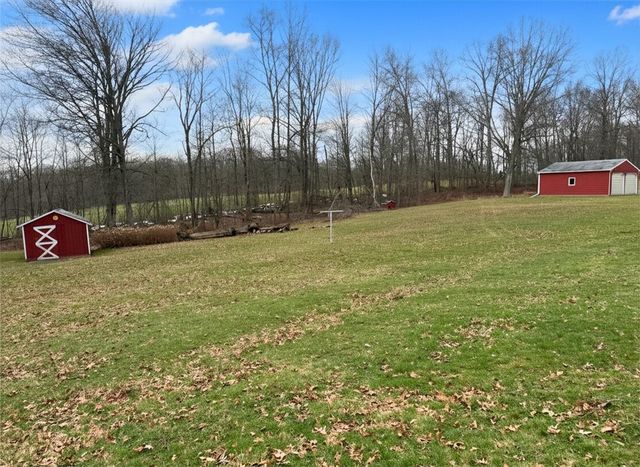 347 McClelland Road, Findley Twp, PA 16137