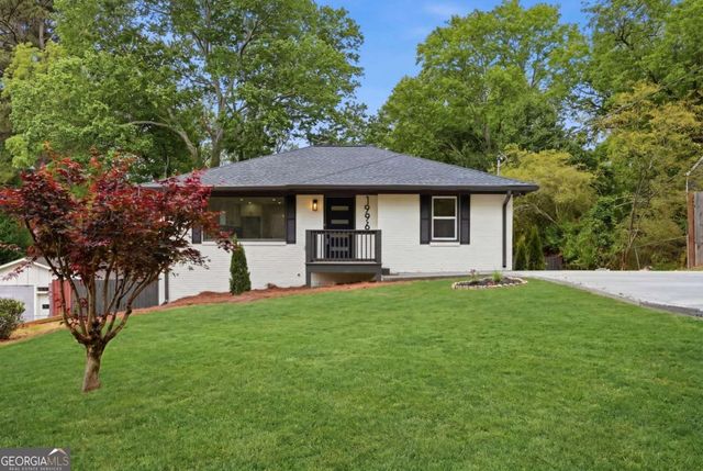 1996 Benson Avenue SE, Smyrna, GA 30080