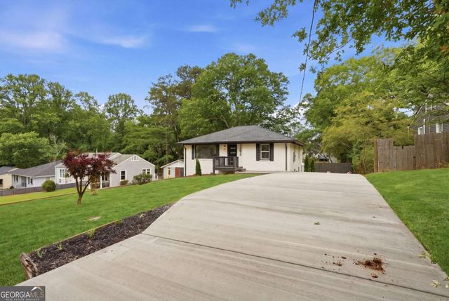 1996 Benson Avenue SE, Smyrna, GA 30080