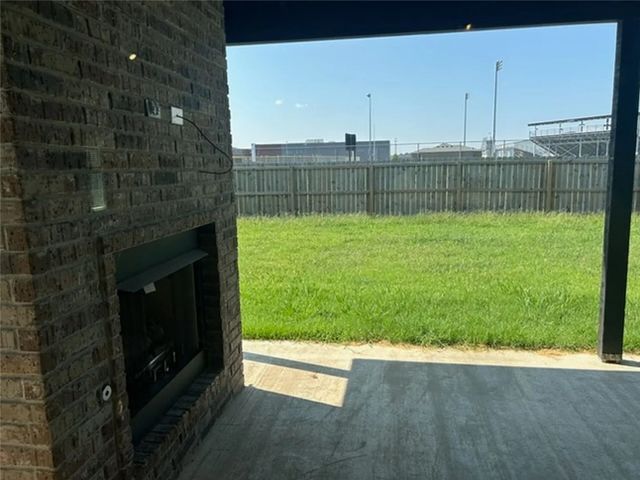 1141 Red Maple Street, Centerton, AR 72719