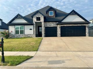 1141 Red Maple Street, Centerton, AR 72719