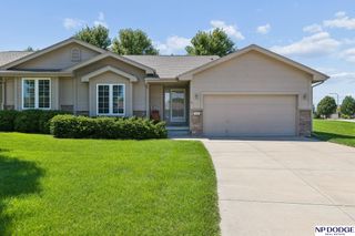 1030 N 185th Street, Omaha, NE 68022