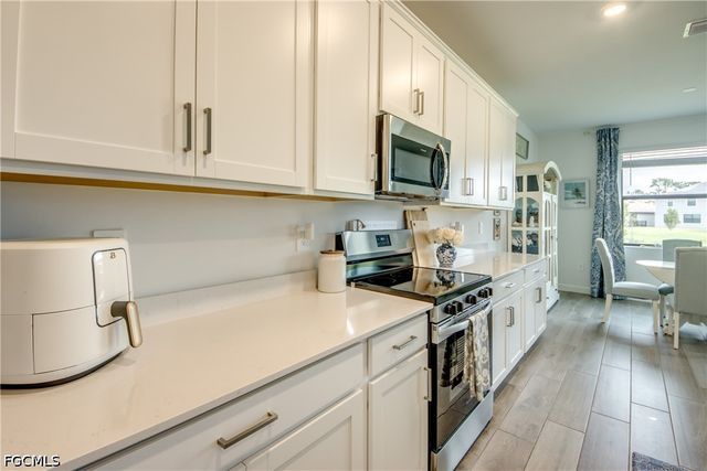 10895 Timber Creek DR, Fort Myers, FL 33913