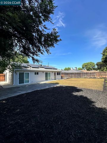 2061 Sherman Dr, Pleasant Hill, CA 94523