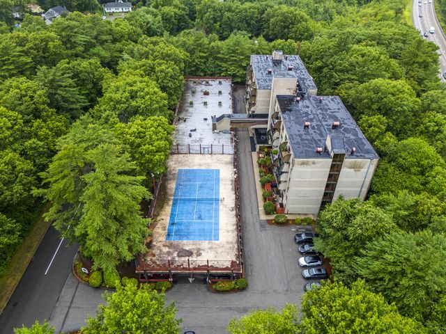 55 Tall Oaks Drive 705, Weymouth, MA 02190